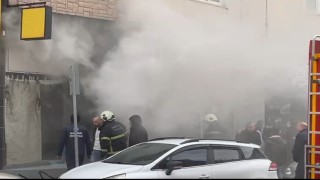 Bafrada işyeri yangını
