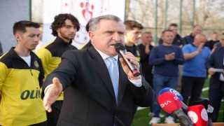 Bakan Bak, Edirnede inşası tamamlanan stadın açılışını yaptı