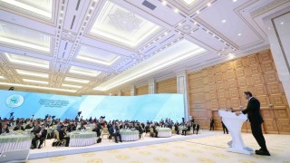 Bakan Bayraktar: İlk kez, sınır komşumuz olmayan bir ülkeden boru hattı yoluyla doğal gaz tedarik ediyoruz