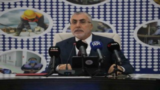 Bakan Işıkhan: Genç nüfusta işsizlik oranı bir önceki aya göre 0,8 puan, bir önceki yıla göre 1,9 puan azalarak yüzde 14,9 seviyesine geriledi