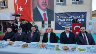 Bakan Işıkhan Mardinde Vefa Buluşması İftar Programına katıldı