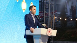Bakan Murat Kurum Hatay’da Depremzedelerle İftar Yaptı