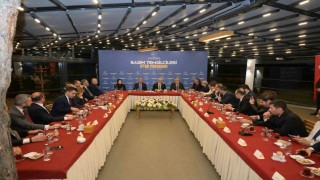 Bakan Uraloğlu basın mensupları ile iftarda bir araya geldi