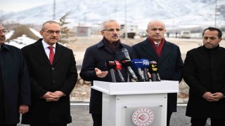 Bakan Uraloğlu, Malatyada deprem konutları ve altyapı çalışmalarını inceledi