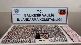 Balıkesirde jandarmadan kaçakçılık ve organize suç operasyonu: 50 şüpheli yakalandı