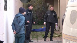 Balkondan düşen yaşlı adam hayatını kaybetti