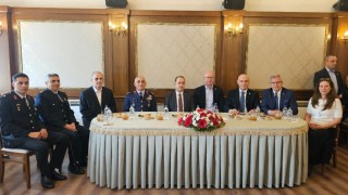 Bandırma protokolü bayramda bir araya geldi