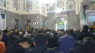 Başkalede Kadir Gecesi dualarla idrak edildi