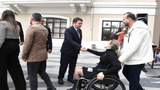 Başkan Aydın, Osmangazi ailesiyle bayramlaştı
