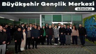 Başkan Bozbey, sahuru gençlerle yaptı