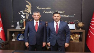 Başkan Günel, CHP Genel Başkanı Özelle görüştü