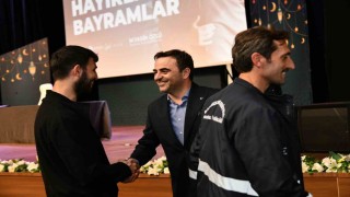 Başkan Özlü mesai arkadaşlarıyla bayramlaştı