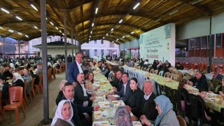 Başkan Pütün, Beyağaçlı hemşehrilerini iftar sofrasında ağırladı