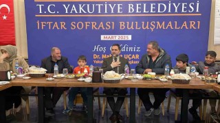 Başkan Uçar, ayakkabı boyacıları ve aileleriyle iftar sofrasında buluştu