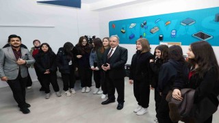 Başkan Yalçın: Bilim ve teknolojide gençlerimizden daha zekileri yok