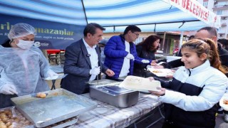 Başkan Yetişkin iftar sofrasında vatandaşlarla buluştu