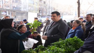 Başkan Yılmazdan pazar yerlerine ziyaret