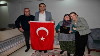 Başkan Zeyrek, ilk iftarda şehit ailesinin sofrasına konuk oldu