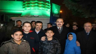 Başkanlar Selçukluda teravih sonrası vatandaşlarla bir araya geldi