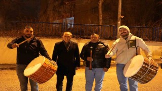 Başkentte Ramazan davulcuları ilk sahurla çalışmaya başladı
