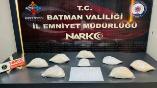 Batmanda 4 kilo metamfetamin ile yakalanan 2si kadın 3 kişi tutuklandı