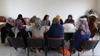 Yenice Köyü’nde Kadınlar El Sanatları Öğreniyor