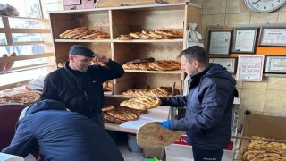 Bayburtta zabıta ekipleri fırın denetiminde