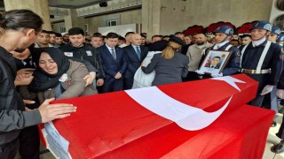 Bayram tatili için geldiği memleketinde kazada hayatını kaybeden uzman onbaşı son yolculuğuna uğurlandı