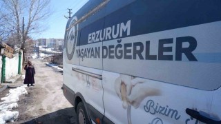 Belediyeden yaşlılara bayram ev temizliği