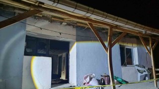 Benzin dökülen soba faciaya neden oldu: 1 ölü, 4 yaralı