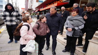 Beylikdüzü Belediye Başkanı Mehmet Murat Çalık vatandaşlarla bir araya geldi