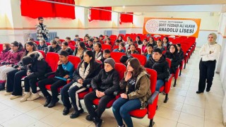 Beytüşşebapta ortaokul öğrencilerine sınav semineri