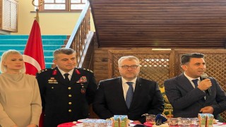 Bilecik Valiliği bayramlaşma programı büyük ilgi gördü