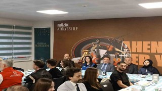 Bilecikli gençler iftar programında buluştu