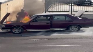 Bingölde seyir halindeki Fiat Tofaş alevlere teslim oldu