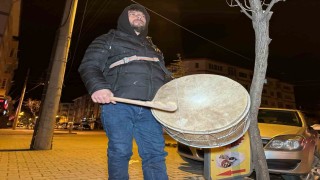 Boluda 20 yıllık davulcudan gençlere ek iş tavsiyesi: 40-50 bin lira kazanırlar