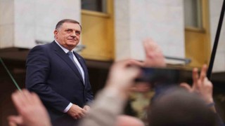 Bosna Hersek Savcılığından Dodik dahil üst düzey Sırp liderler için gözaltı kararı