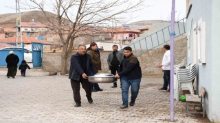 Bu köyde 5 yıldır tek iftar sofrası kuruluyor