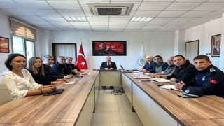 Burhaniye de sokak hayvanları değerlendirme Toplantısı yapıldı