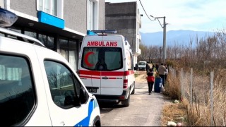 Bursada esrarengiz ölüm...Evinin önünde silahla vurulmuş halde bulundu