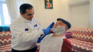 Büyükşehir Bayram tıraşı ile evlere misafir oluyor