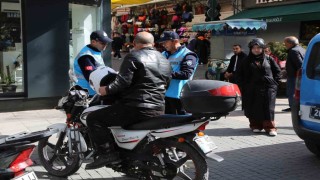 Büyükşehir zabıtadan yaya yollarında sıkı denetim
