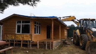 Çanakkalede 12 kaçak yapının yıkımı gerçekleştirildi