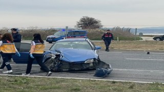 Çanakkalede iki araç çarpıştı: 7 yaralı