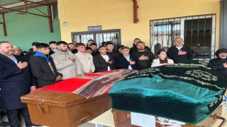 Çatıdan düşerek hayatını kaybeden baba-oğul son yolculuğuna uğurlandı