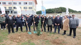 Çayırovada fidanlar toprakla buluştu