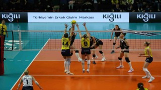 CEV Şampiyonlar Ligindeki Türk derbisinde kazananı altın set belirledi