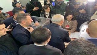 CHP eski Genel Başkanı Kılıçdaroğlu: Demokrasi mücadelesini her yerde, her ortamda ve bedeli ne olursa olsun vermek zorundayız