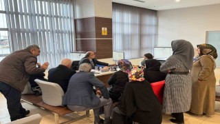 Çorumda kentsel dönüşüme girecek mahalledeki vatandaşlarla görüşmeler başladı