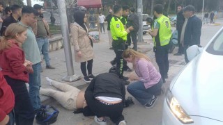 Çorumda otomobil ile motosiklet çarpıştı: 1 yaralı